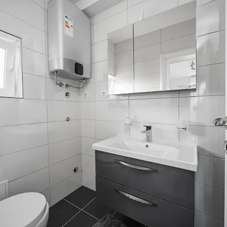 Ruki Apartamento Vodice