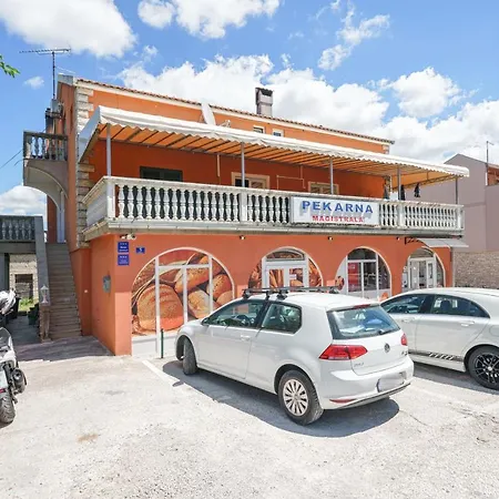 Ruki Apartamento
